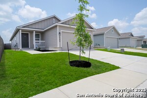 Foto principal - 7002 Satellite Wy