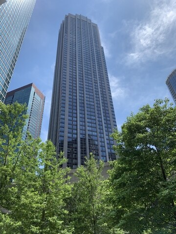 Foto principal - 512 N McClurg Ct