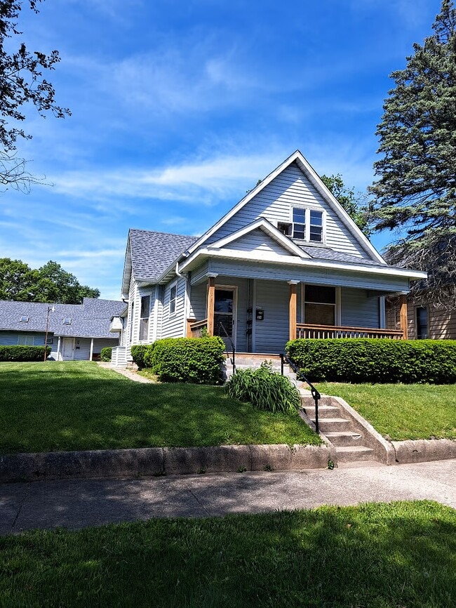 Building Photo - 1918 N 9th St