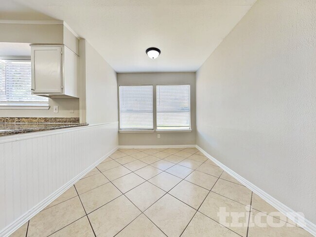 Foto del edificio - 19030 Jodywood Dr