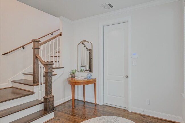 Foto del edificio - 1035 Ashland St