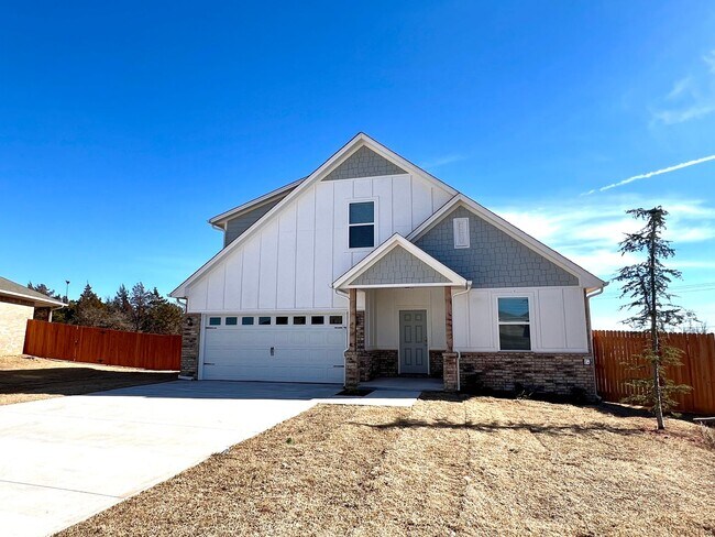 Foto del edificio - Brand New Construction 4 Bedroom 3 Bathroo...