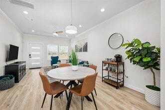 Building Photo - 7089 Tierwester St