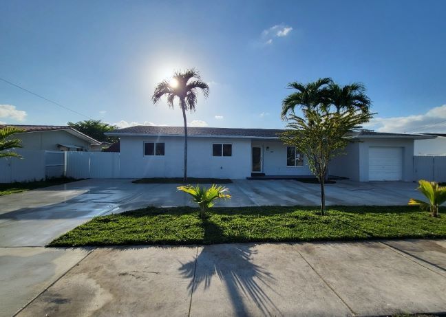 Foto principal - 3300 SW 127th Ave