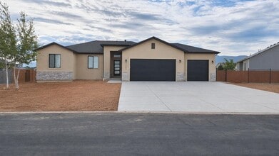 Building Photo - 3660 Native Dancer Dr