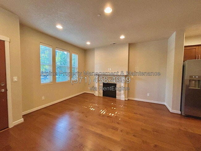 Building Photo - 29024 SW Costa Cir E