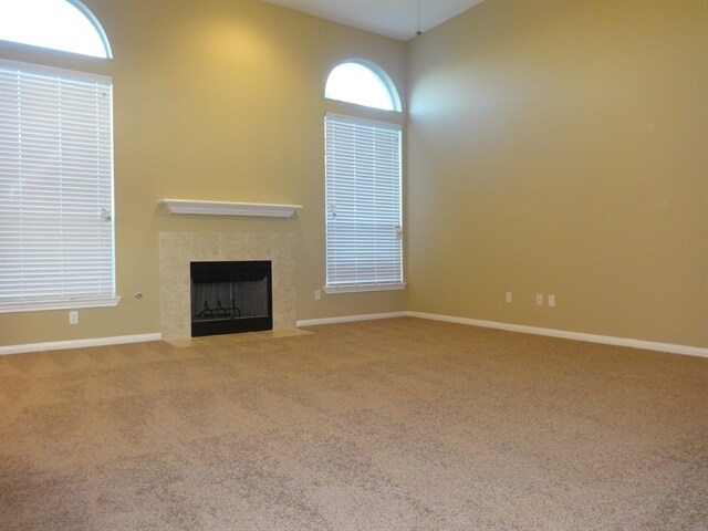 Building Photo - 3931 Oak Plank Rd