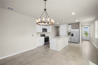 Building Photo - 17866 Saddle Rd