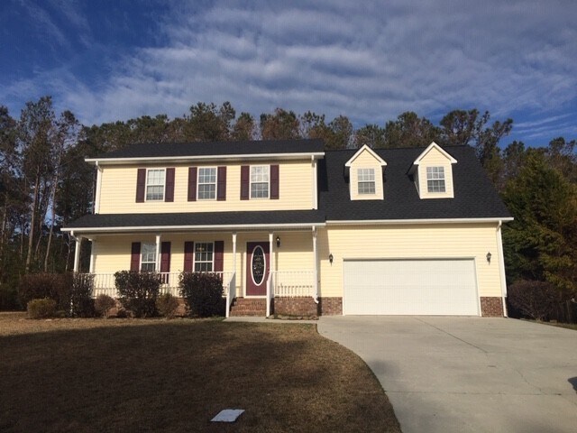 Primary Photo - 3 Bedroom home w/ bonus in Sneads Ferry