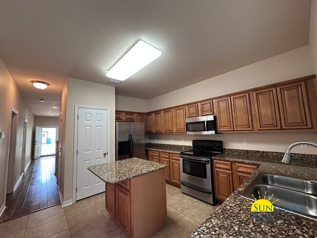 Foto del edificio - Stunning  3 Bedroom Townhouse in Fort Walton