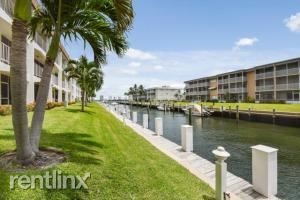 Primary Photo - 2 br, 2 bath Condo - 124 Shore Ct Apt 208