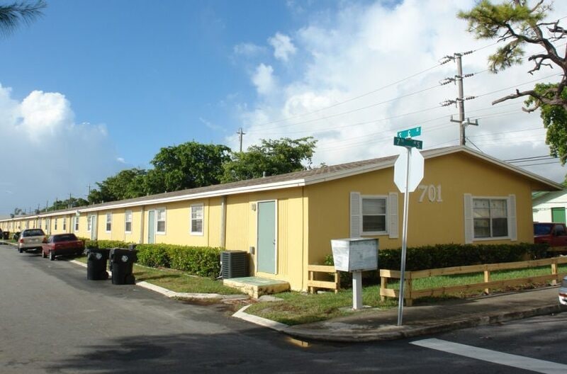 Foto principal - 701 S G St