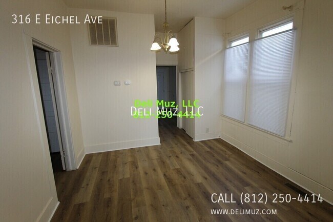 Foto del edificio - 316 E Eichel Ave