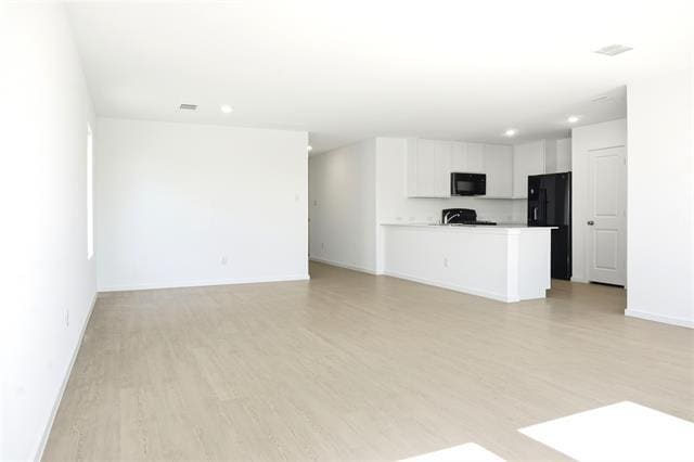 Foto del edificio - 4913 Ivory Knl Rd