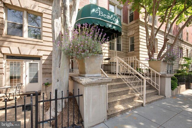 Foto del edificio - 1801 Calvert St NW