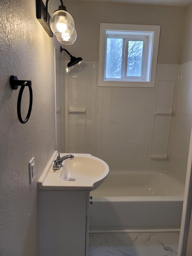 Foto del edificio - 1223 Wateree St