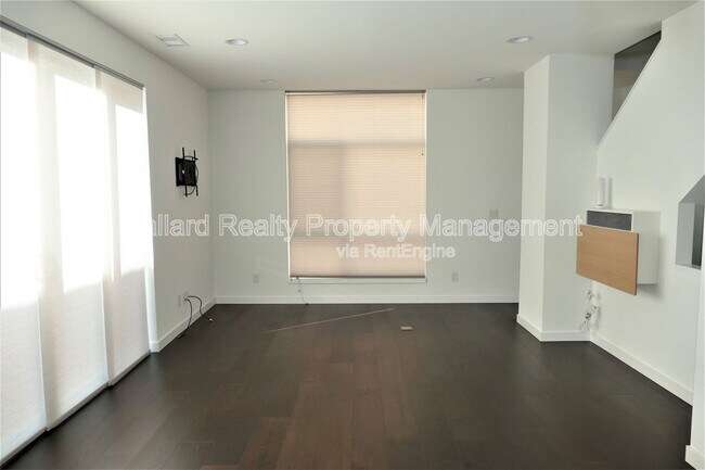 Foto del edificio - 141 22nd Ave E