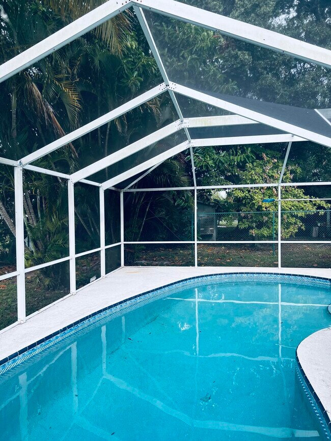 Foto del edificio - 1836 SE Fallon Dr