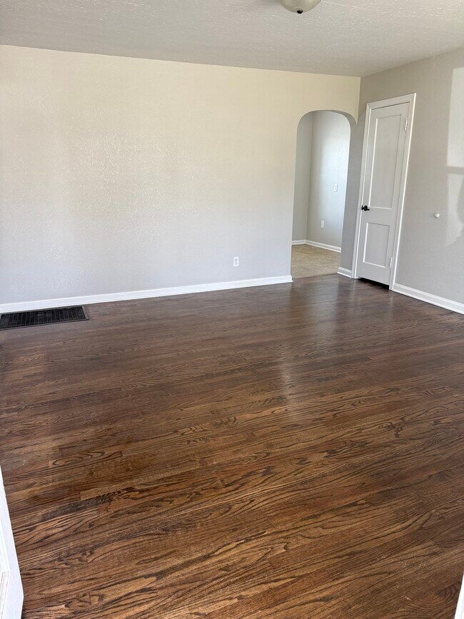 Foto del edificio - 1707 S Estelle St