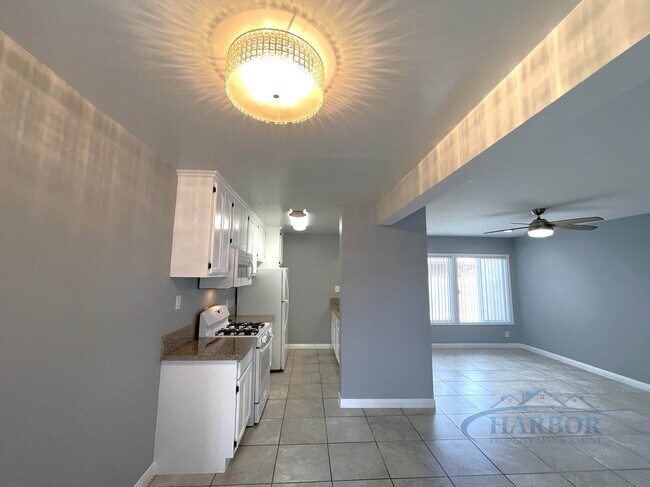 Building Photo - 25110 Marigold Ave