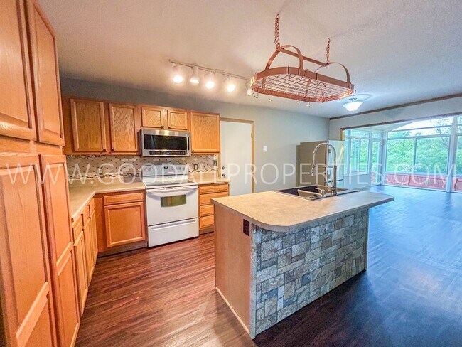 Foto del edificio - 3 Bedroom, 2.5 Bathroom in Waukee