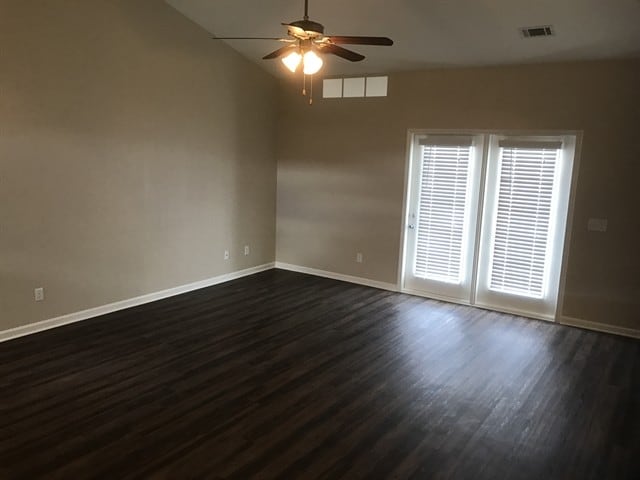 Foto del edificio - 4 Bay Willow Court