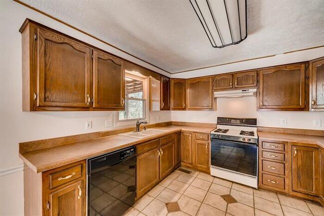 Building Photo - 1918 Cross Creek Dr, Murfreesboro, TN, 37127