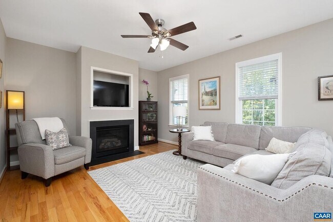 Foto del edificio - 1285 Amber Ridge Rd