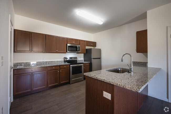 1BR, 1BA - Waters Edge