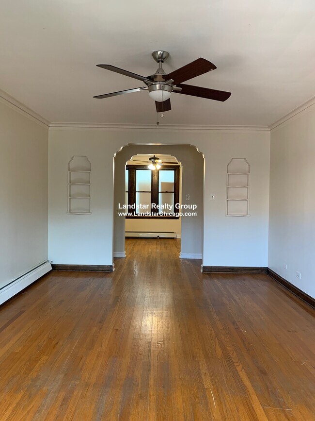 Foto del edificio - 4515 N Wolcott Ave