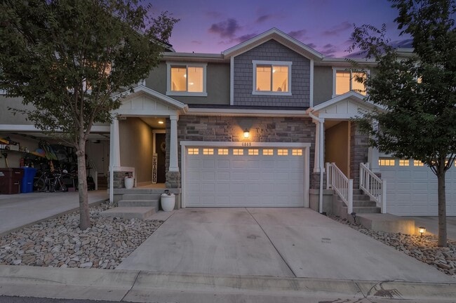 Building Photo - 4318 W Burwell Ln