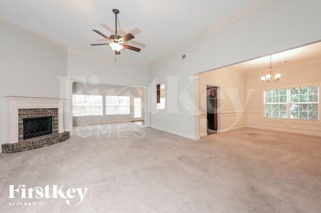 Foto del edificio - 6205 Little Cove Dr