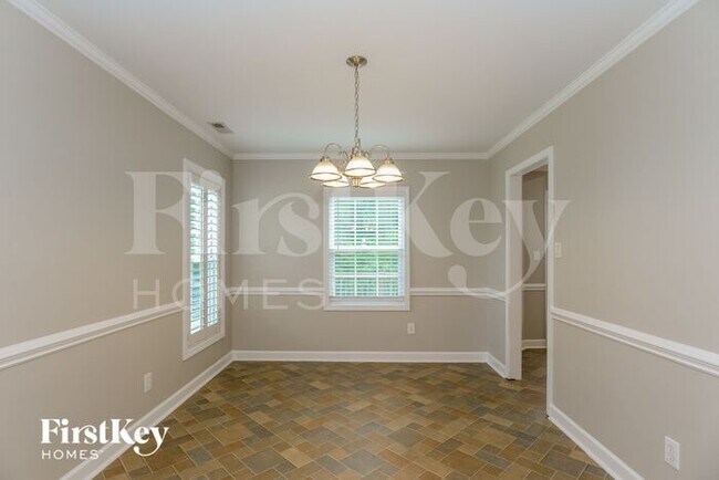 Foto del edificio - 1590 Pine Creek Rd