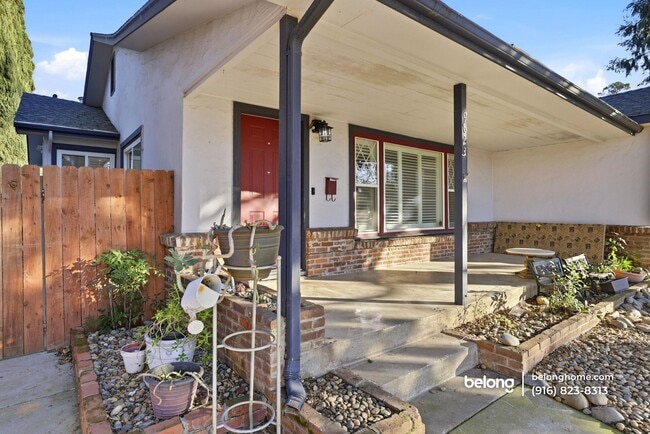 Foto del edificio - 9623 Adams St