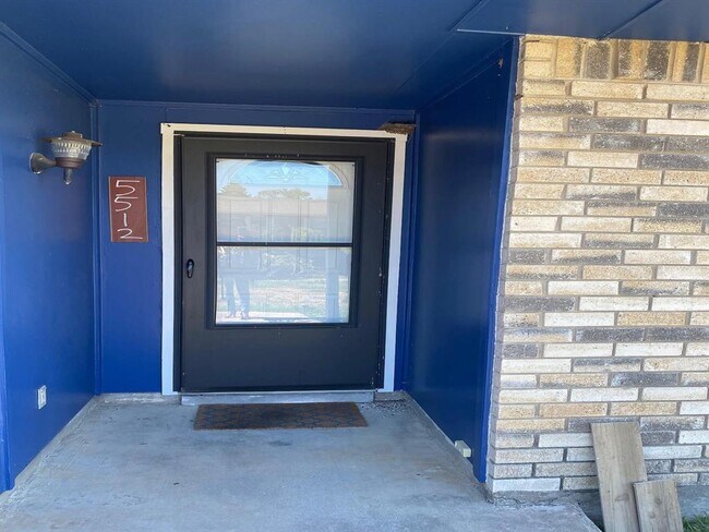 Building Photo - 5512 Rutledge Dr
