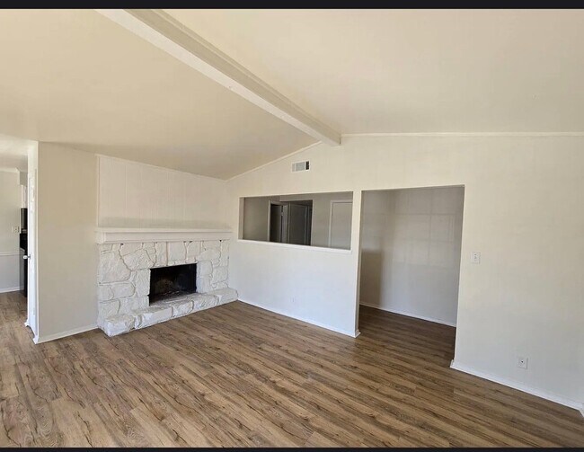 Foto del edificio - 6709 S Richmond Ave