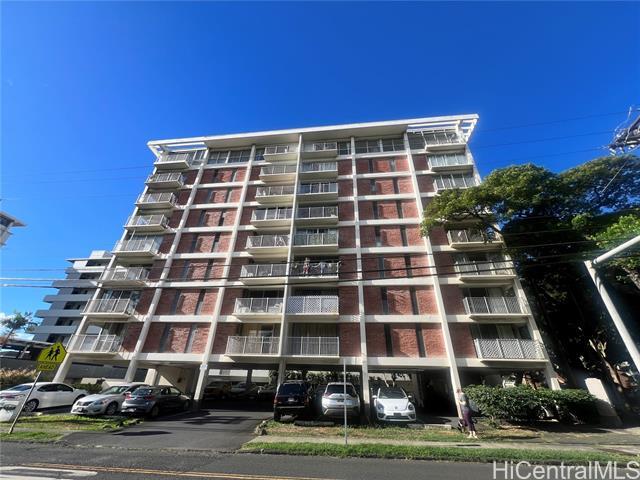 Building Photo - 1535 Punahou St