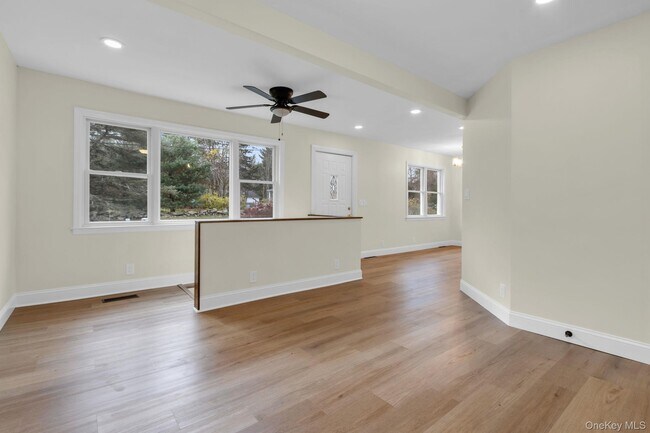 Foto del edificio - 21 Reading Rd