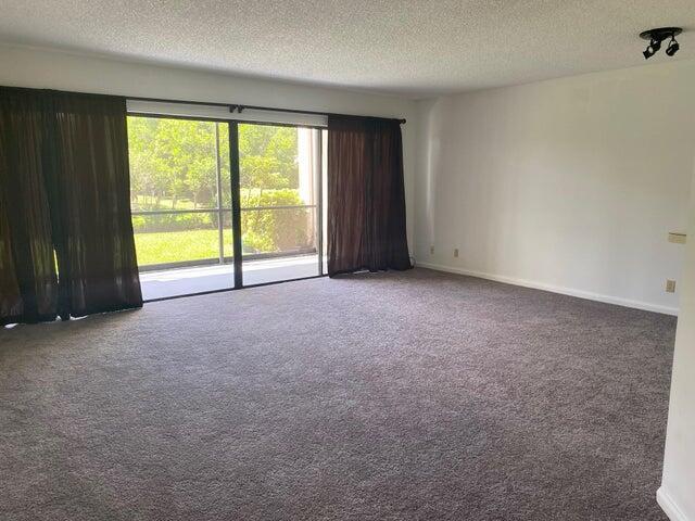 Foto del edificio - 12692 Shoreline Dr