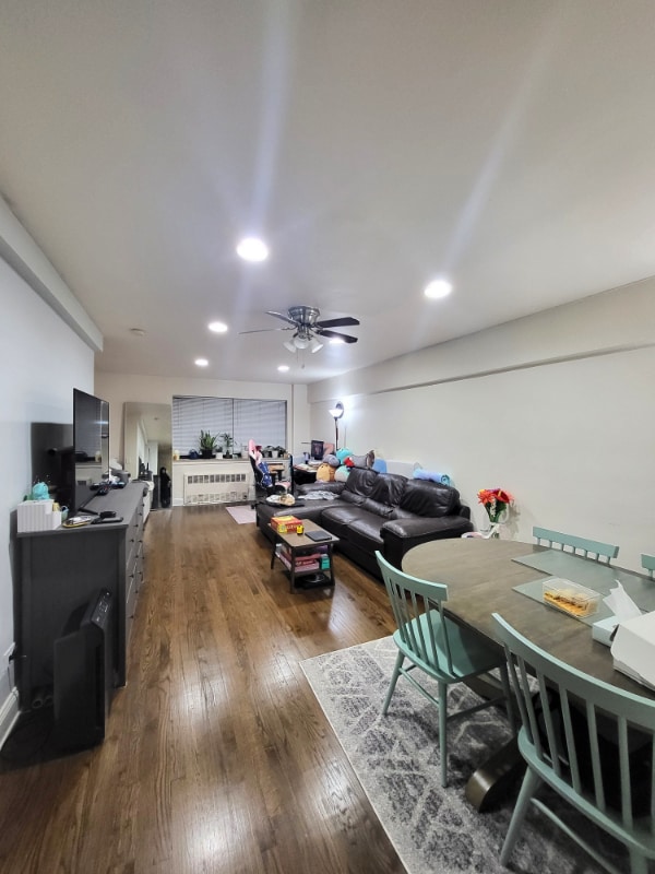 Photo - 57-10 Junction Blvd House