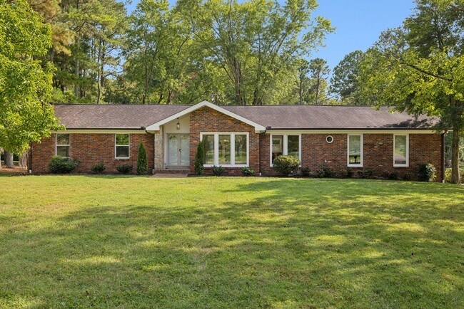 Completely renovated ranch 4BR/4BA ranch h... - Completely renovated ranch 4BR/4BA ranch h... House