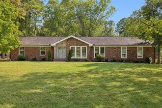 Building Photo - 8113 Dozier Pl