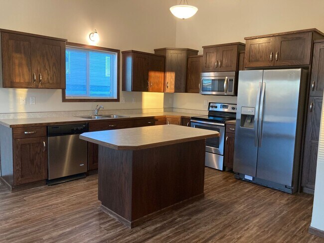Foto del edificio - 1325 30th Ave W
