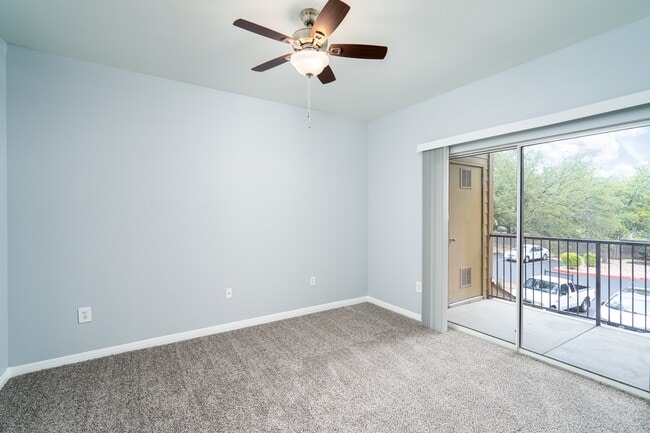 Building Photo - SoCo Park Apartment Homes