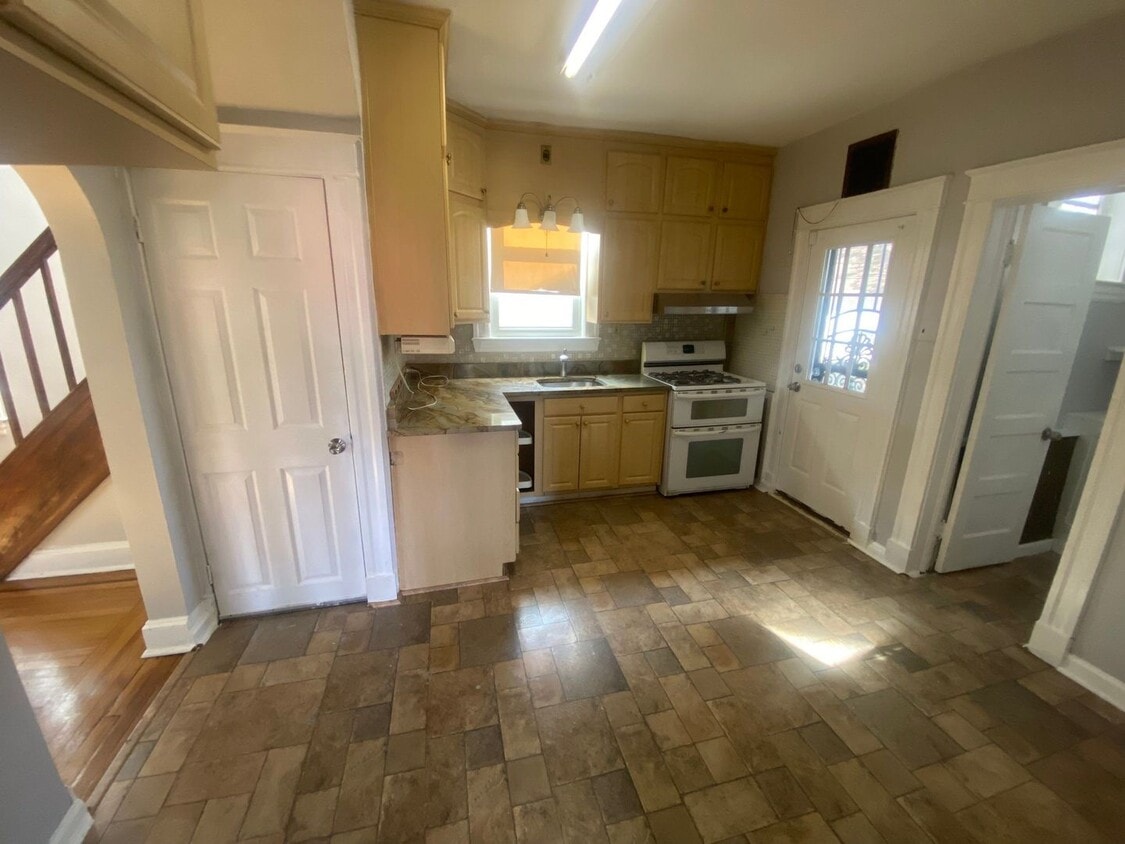 Photo - 3206 Glen Ave (Baltimore, MD)