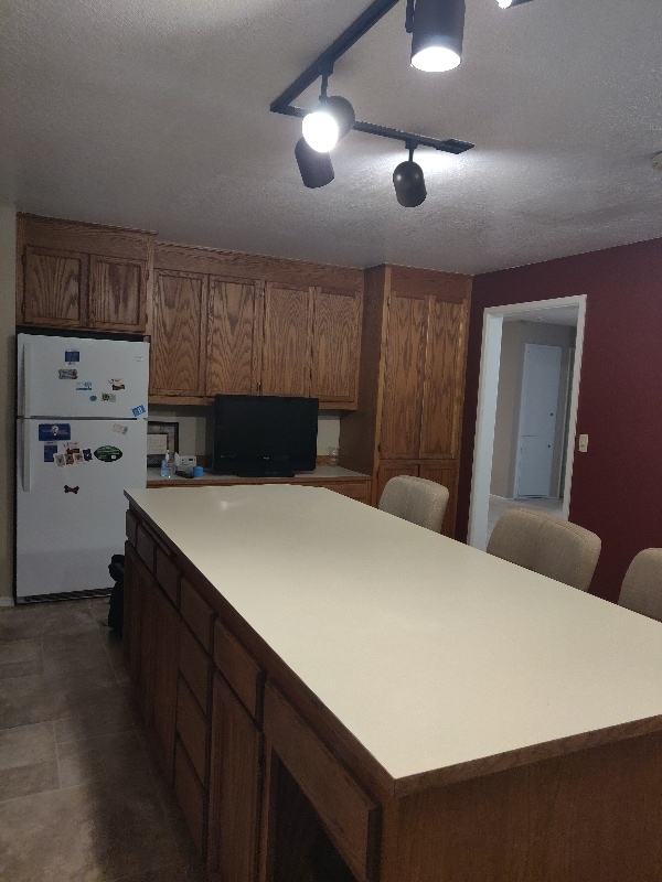 Foto del edificio - 11002 Lundstrom Dr SW