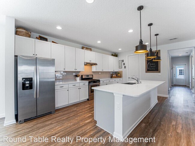 Building Photo - 4 br, 3 bath House - 1049 Trailmark Dr