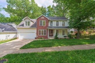 Building Photo - 1115 E Azalea Ln