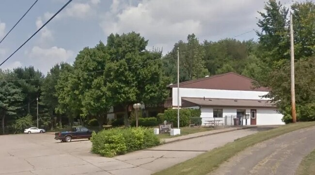 Building Photo - 132 Mullet Dr