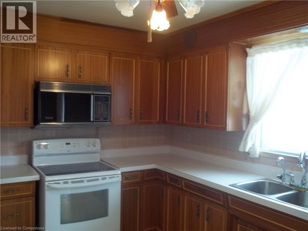 Building Photo - 282 Glenridge Dr
